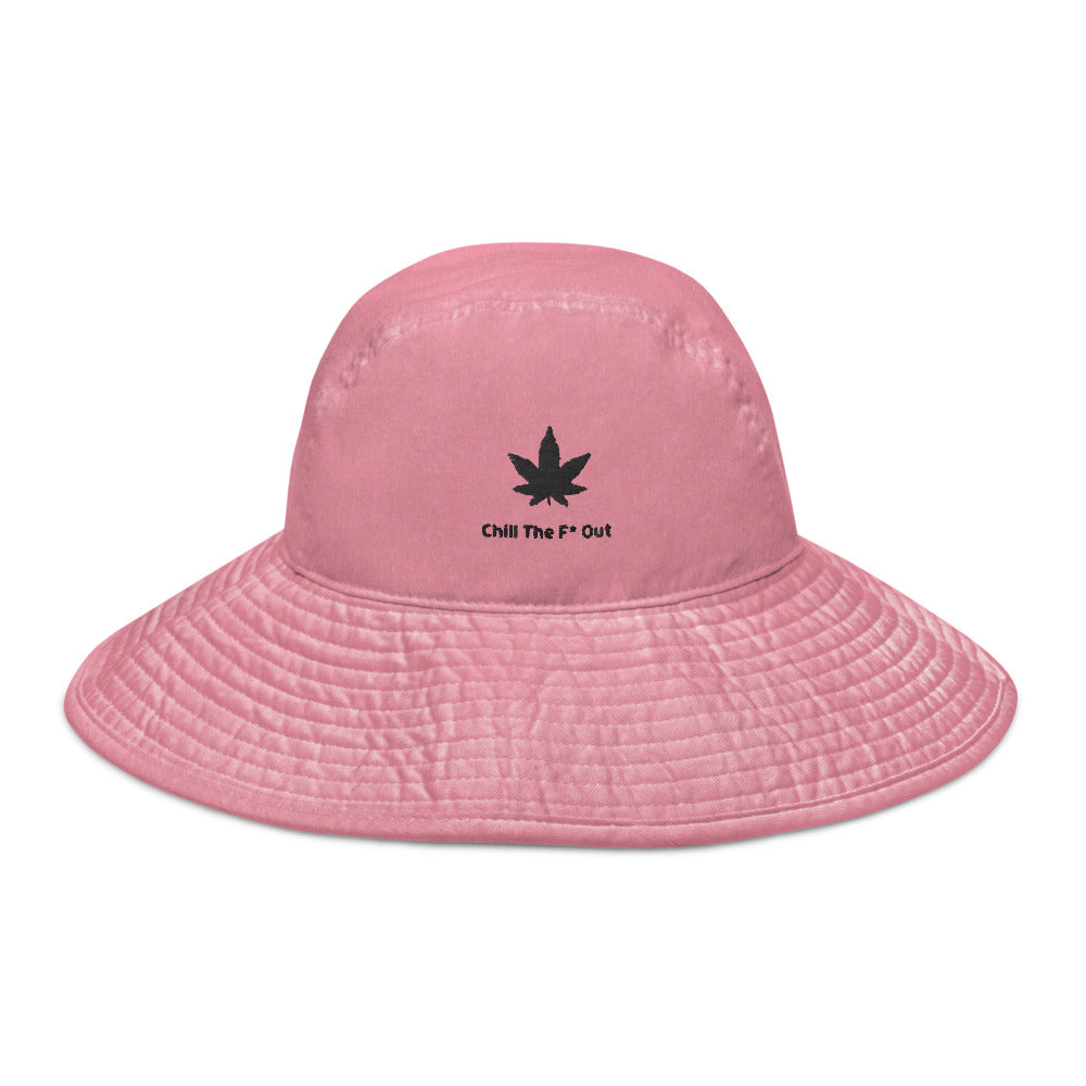 Wide brim bucket hat