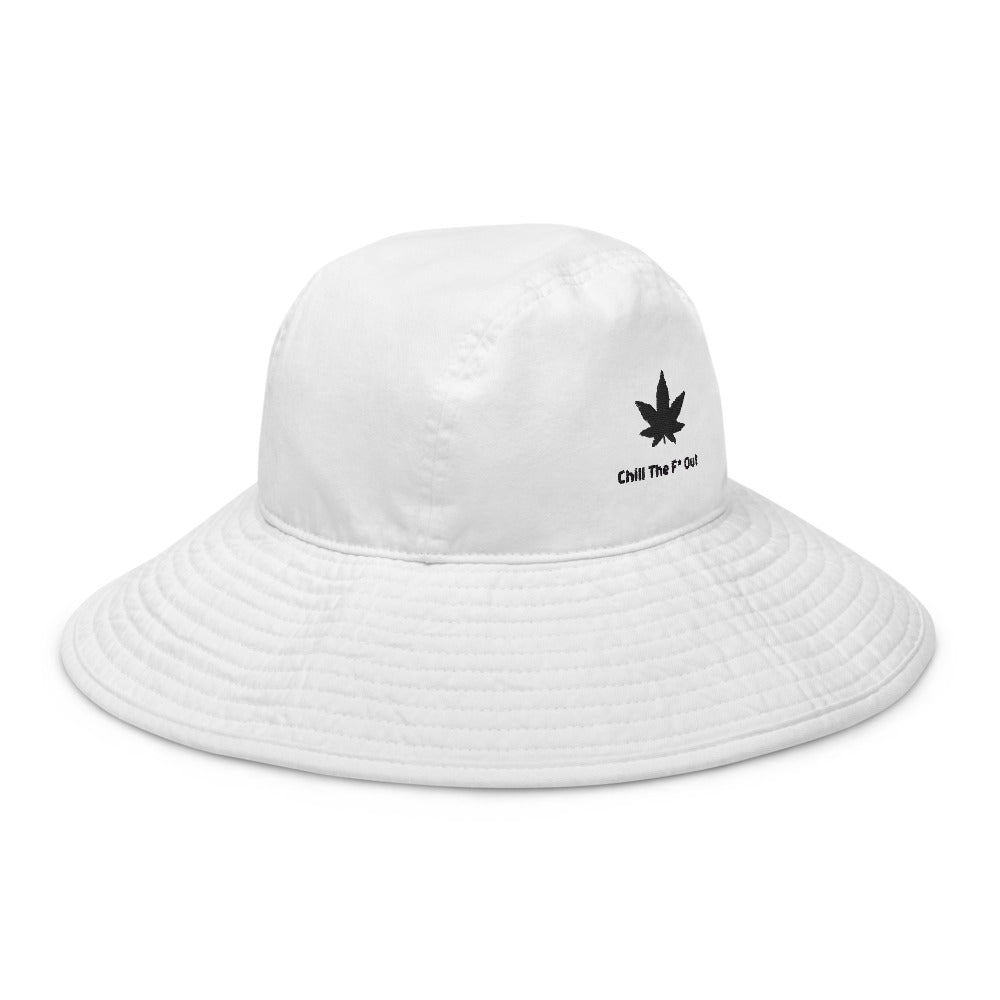 Wide brim bucket hat